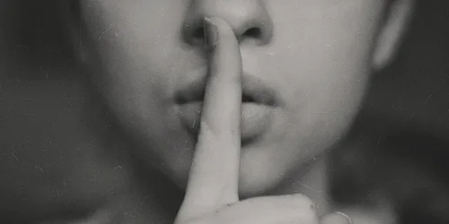 silencio y callar
